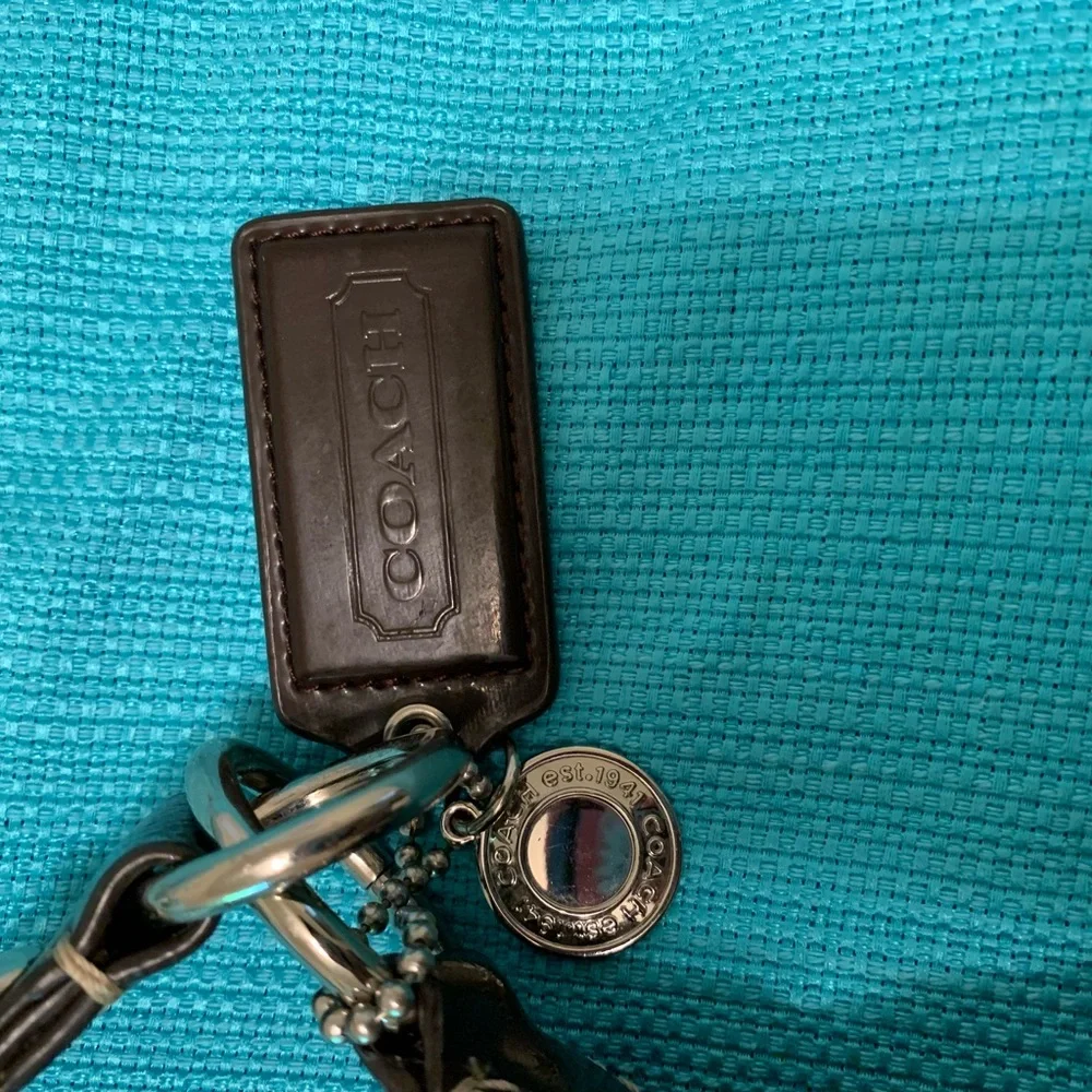 Authentic Coach Handbag, Excellent Condition - Picture 2 of 15